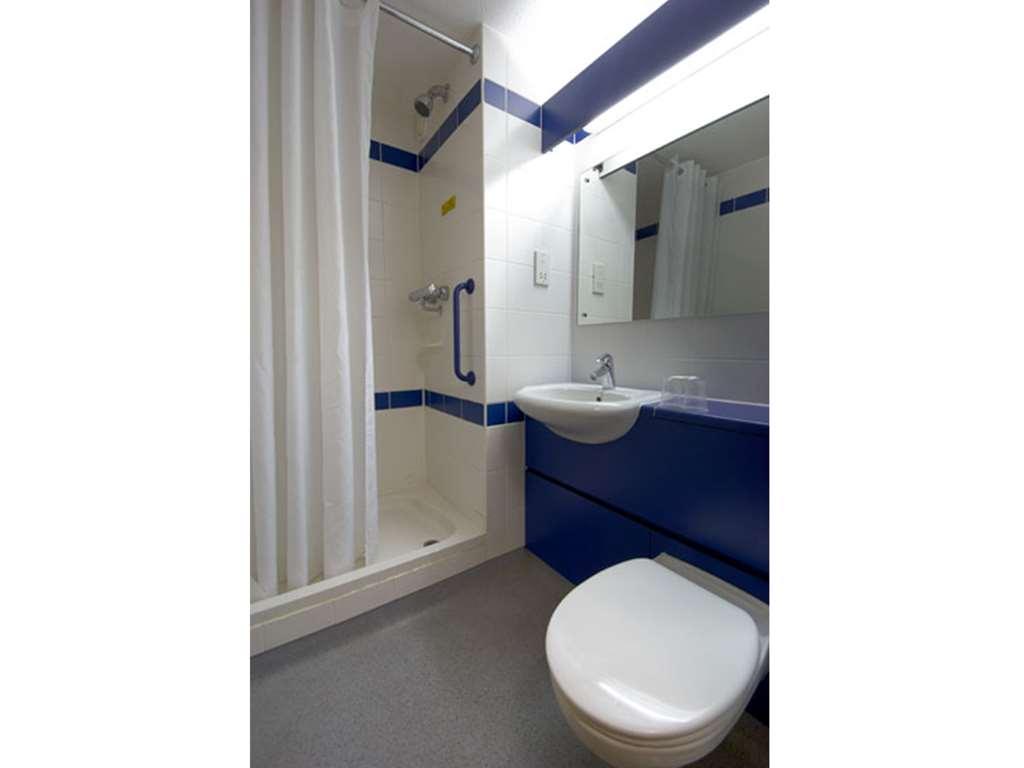 Travelodge Newbury Tot Hill Highclere Ngoại thất bức ảnh