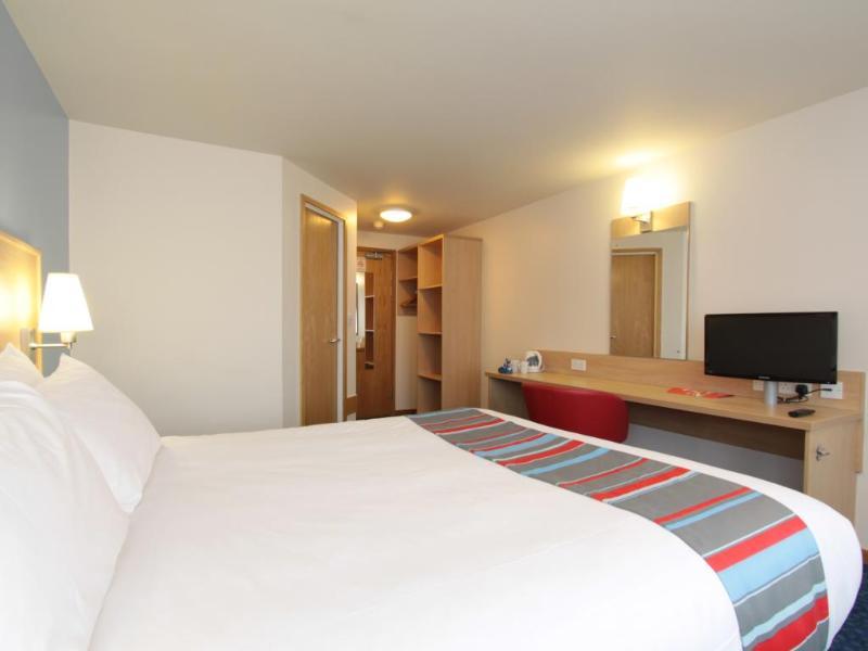 Travelodge Newbury Tot Hill Highclere Ngoại thất bức ảnh