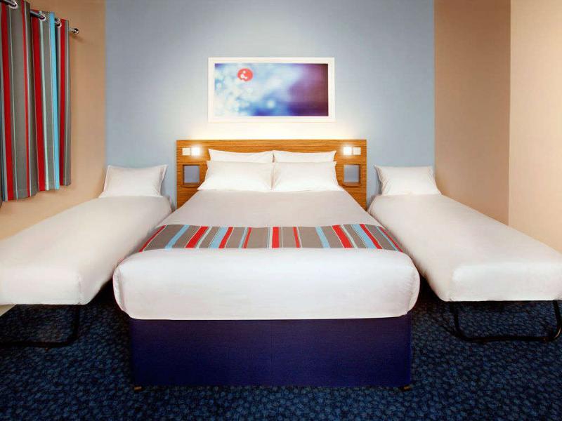 Travelodge Newbury Tot Hill Highclere Ngoại thất bức ảnh