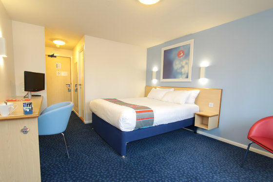 Travelodge Newbury Tot Hill Highclere Phòng bức ảnh